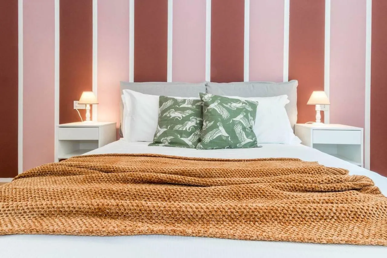 Joivy Bright Apartment For 4 Next To City Life Milán Itálie